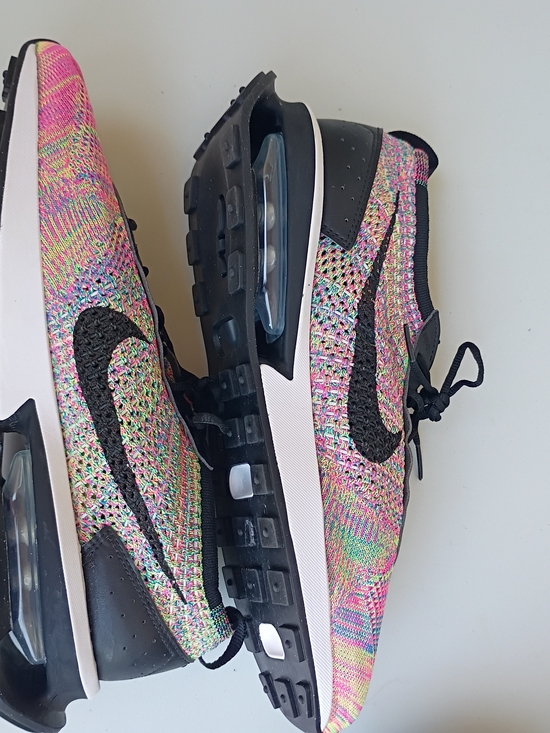 Nike Air Max Flyknit racer multi color rainbow mens size 10 main image 4